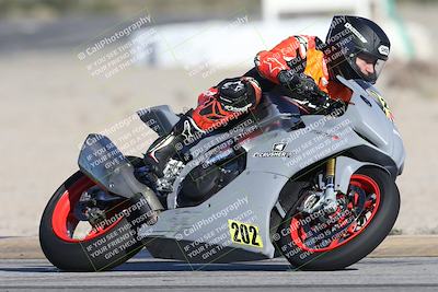 media/Nov-29-2025-TrackXperience (Sat) [[2953a387f4]]/1-Level 3/Session 2 (Turn 4)/